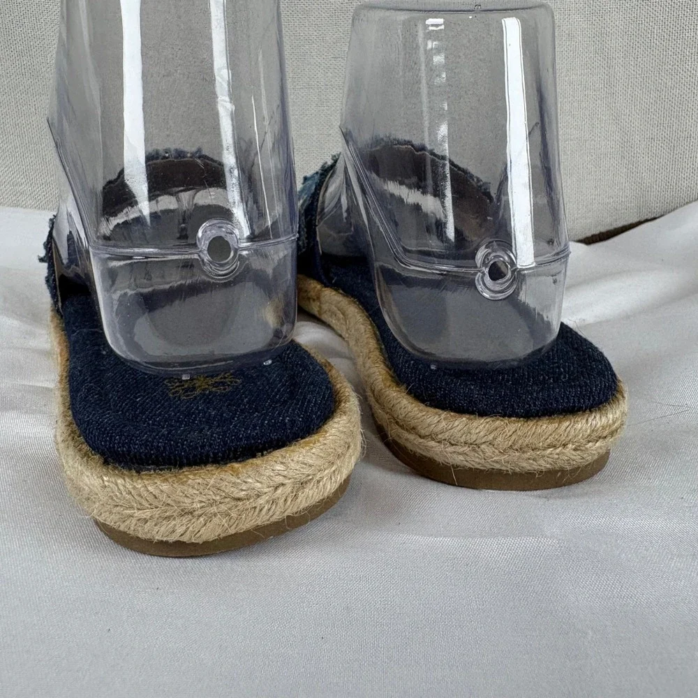 Cushion Walk by Avon denim floral